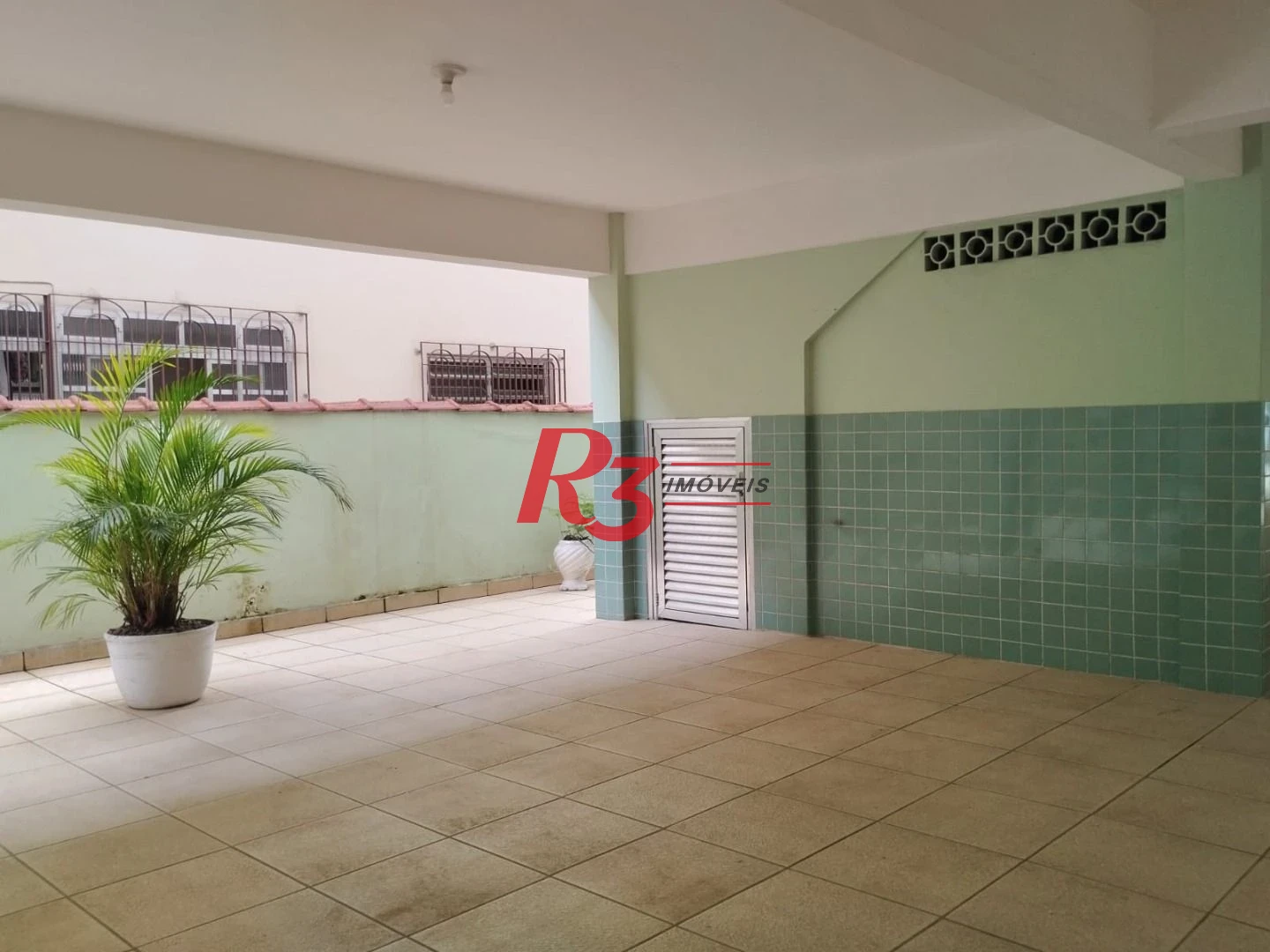 Apartamento com 3 dormitórios à venda, 100 m² por R$ 530.000,00 - Embaré - Santos/SP
