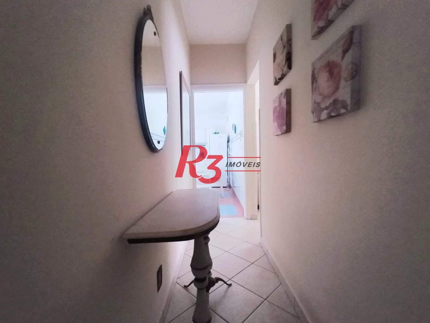 Apartamento com 3 dormitórios à venda, 100 m² por R$ 530.000,00 - Embaré - Santos/SP