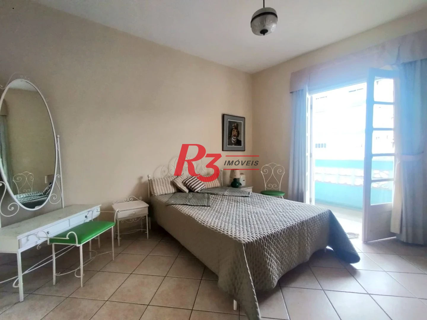 Apartamento com 3 dormitórios à venda, 100 m² por R$ 530.000,00 - Embaré - Santos/SP