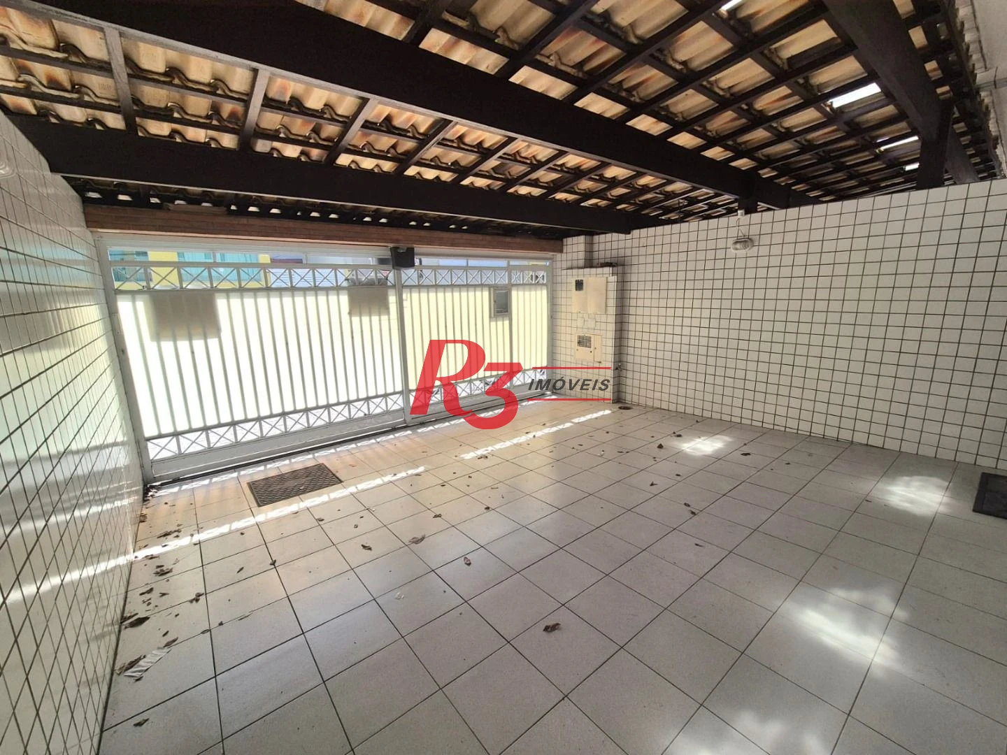 Casa com 3 dormitórios à venda, 165 m² por R$ 1.060.000,00 - Campo Grande - Santos/SP