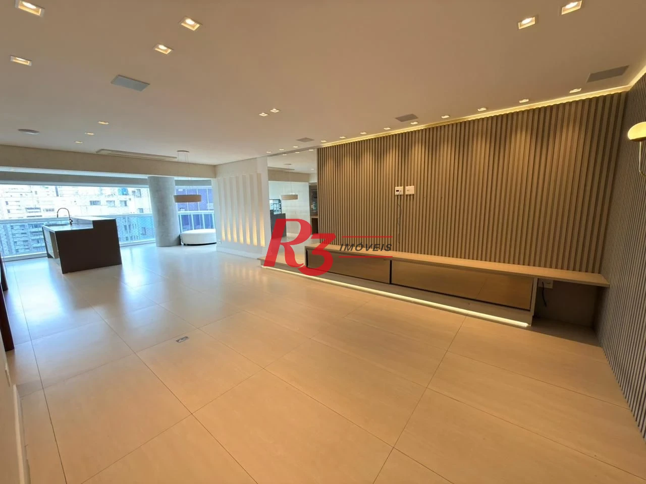 Apartamento com 3 dormitórios à venda, 184 m² por R$ 3.200.000,00 - Boqueirão - Santos/SP