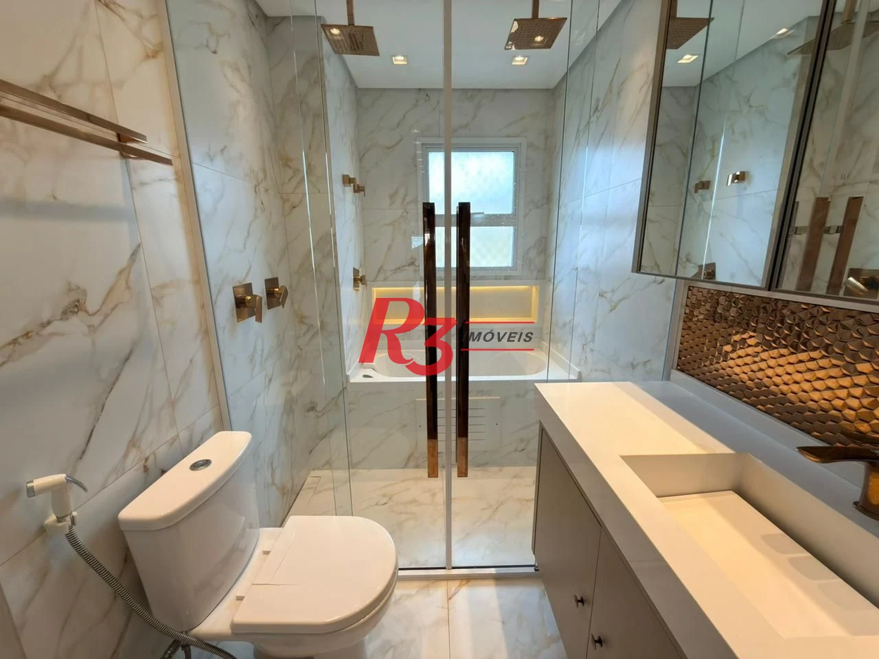Apartamento com 3 dormitórios à venda, 184 m² por R$ 3.200.000,00 - Boqueirão - Santos/SP