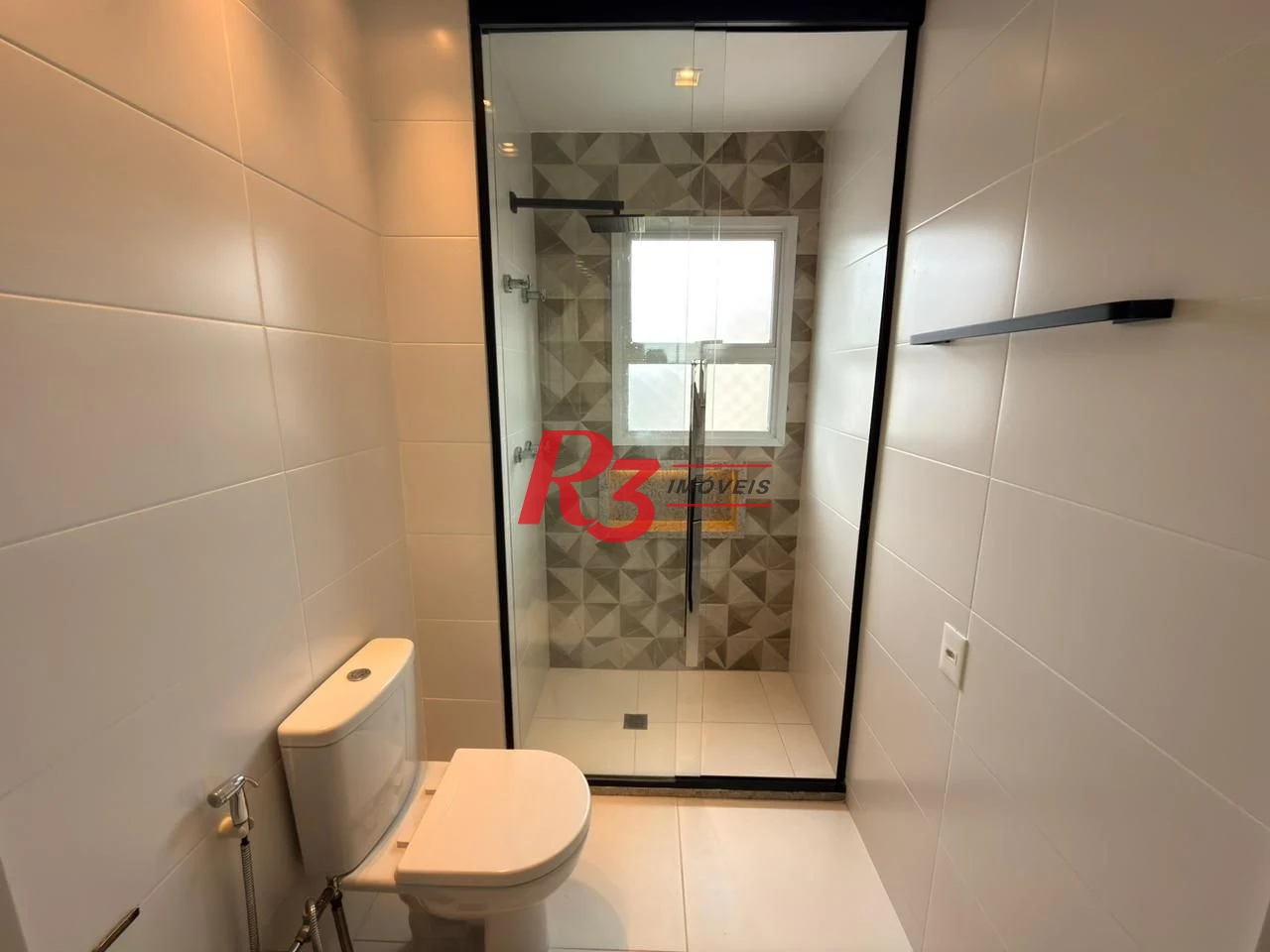 Apartamento com 3 dormitórios à venda, 184 m² por R$ 3.200.000,00 - Boqueirão - Santos/SP