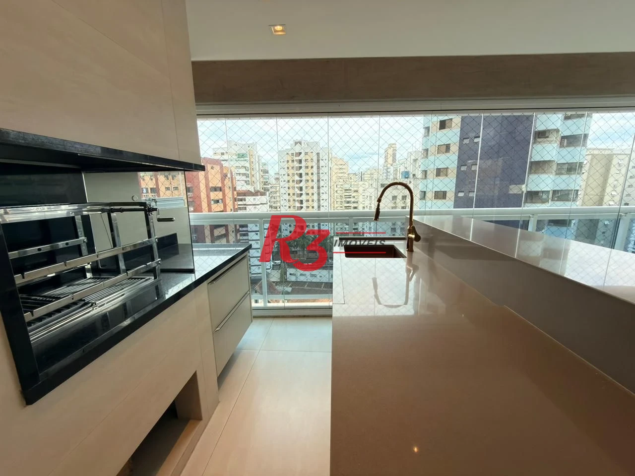 Apartamento com 3 dormitórios à venda, 184 m² por R$ 3.200.000,00 - Boqueirão - Santos/SP