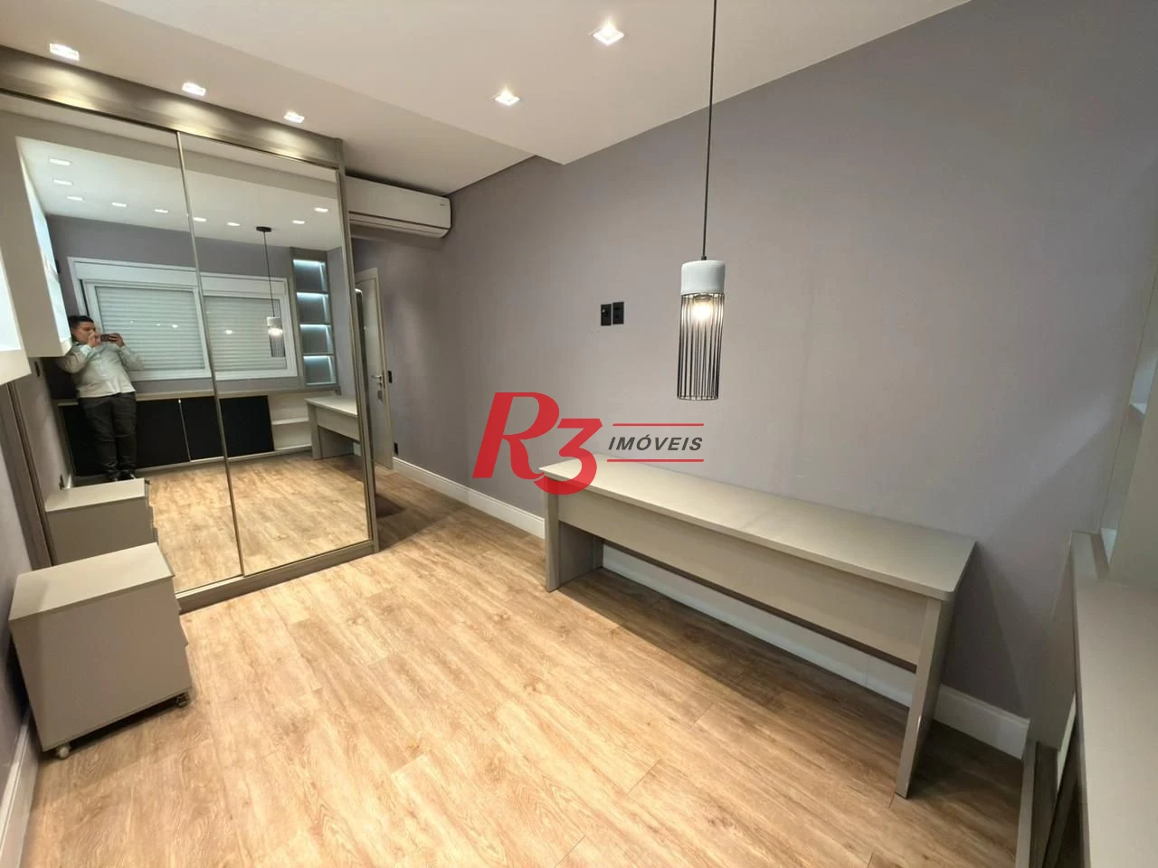 Apartamento com 3 dormitórios à venda, 184 m² por R$ 3.200.000,00 - Boqueirão - Santos/SP