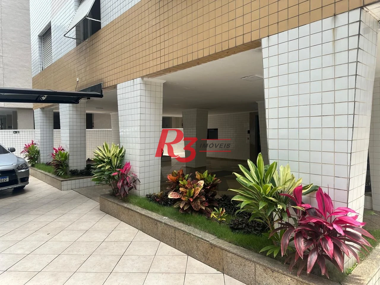 Apartamento com 1 dormitório à venda, 45 m² por R$ 330.000,00 - Boqueirão - Santos/SP