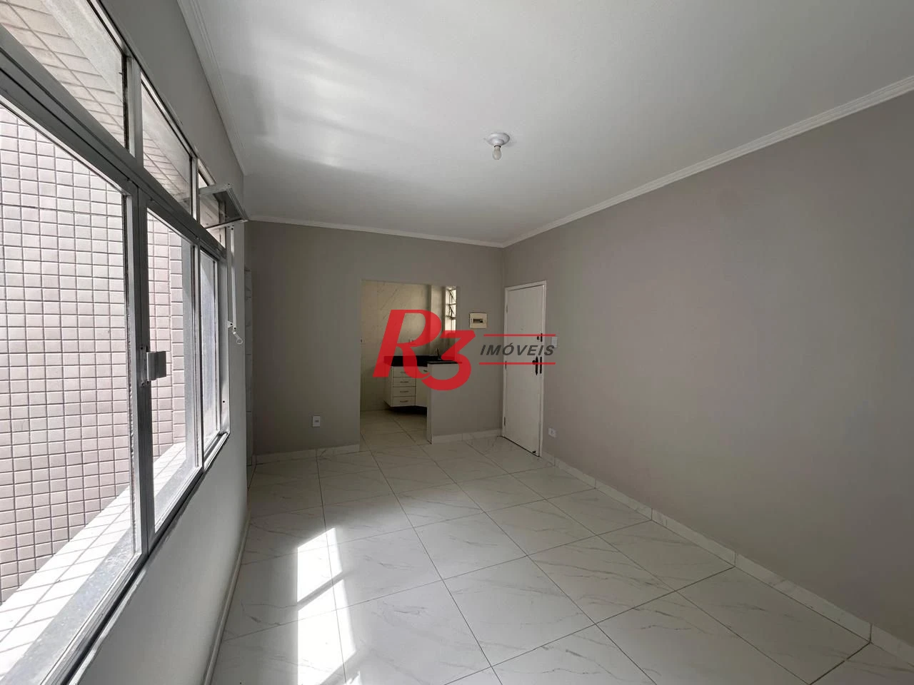Studio com 1 dormitório à venda, 35 m² por R$ 305.000,00 - Gonzaga - Santos/SP