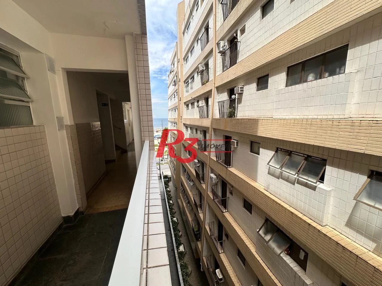 Studio com 1 dormitório à venda, 35 m² por R$ 305.000,00 - Gonzaga - Santos/SP
