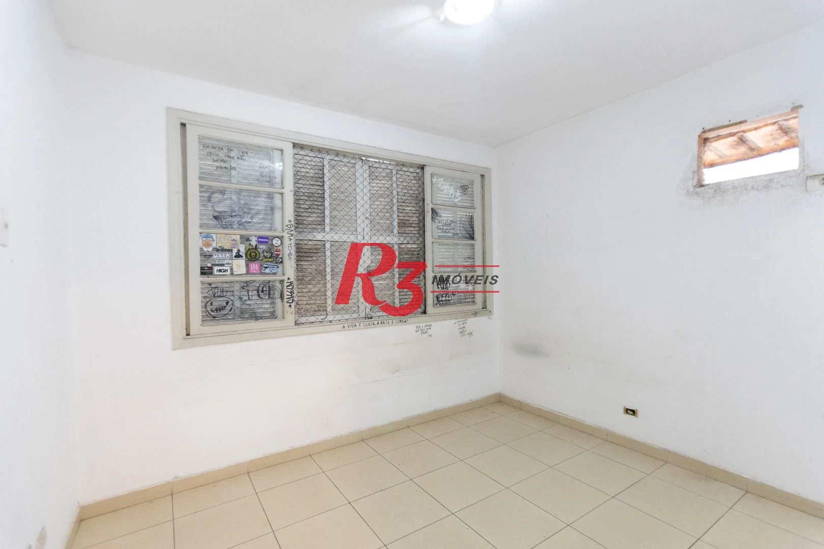 Apartamento com 2 dormitórios à venda, 90 m² por R$ 510.000,00 - Gonzaga - Santos/SP