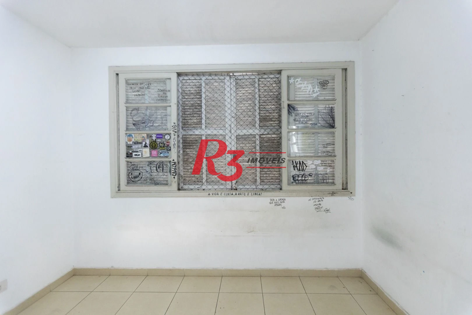 Apartamento com 2 dormitórios à venda, 90 m² por R$ 510.000,00 - Gonzaga - Santos/SP