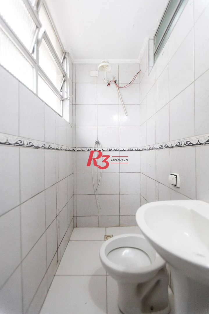 Apartamento com 2 dormitórios à venda, 90 m² por R$ 510.000,00 - Gonzaga - Santos/SP