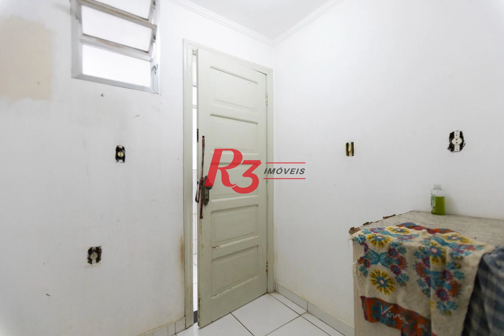 Apartamento com 2 dormitórios à venda, 90 m² por R$ 510.000,00 - Gonzaga - Santos/SP