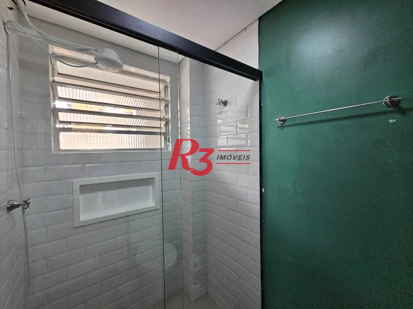 Studio com 1 dormitório à venda, 28 m² por R$ 380.000,00 - Gonzaga - Santos/SP