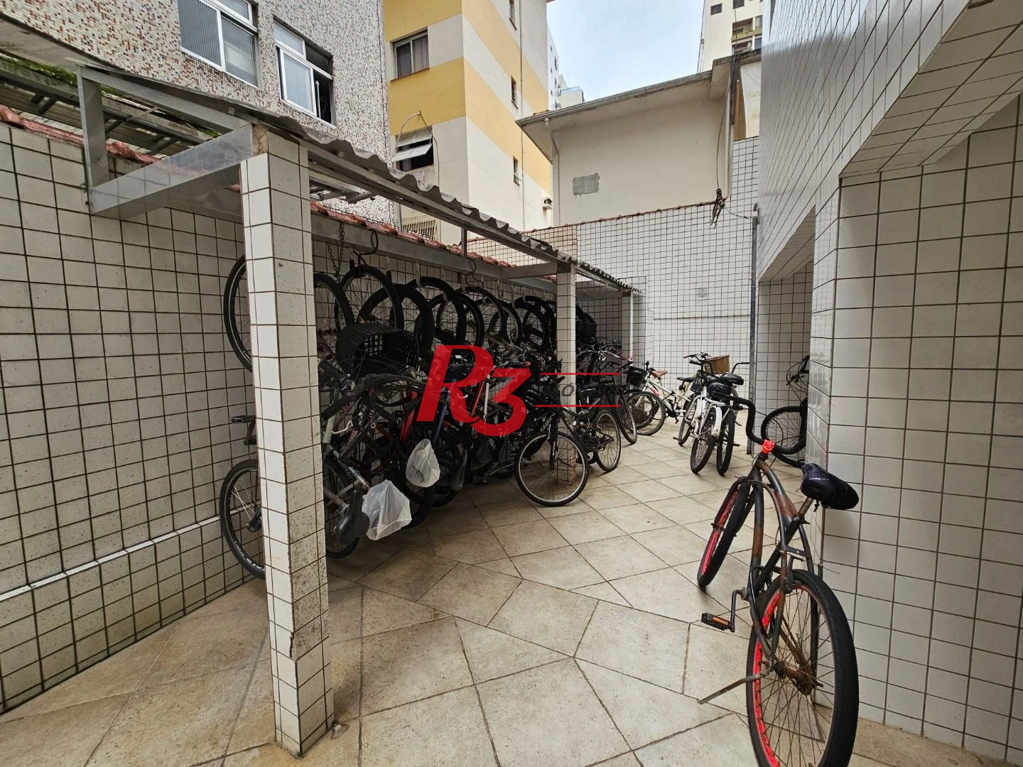 Studio com 1 dormitório à venda, 28 m² por R$ 380.000,00 - Gonzaga - Santos/SP