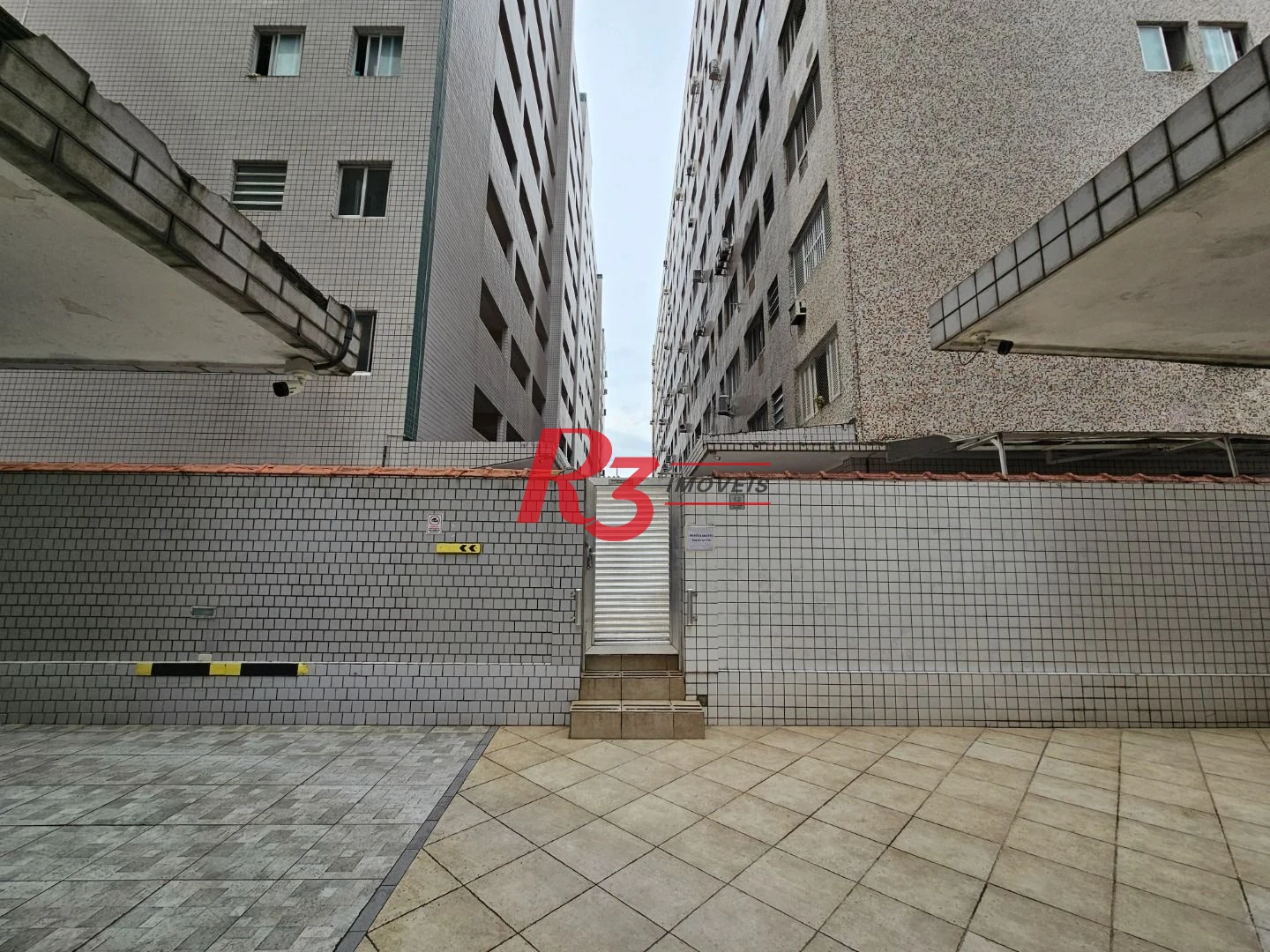 Studio com 1 dormitório à venda, 28 m² por R$ 380.000,00 - Gonzaga - Santos/SP