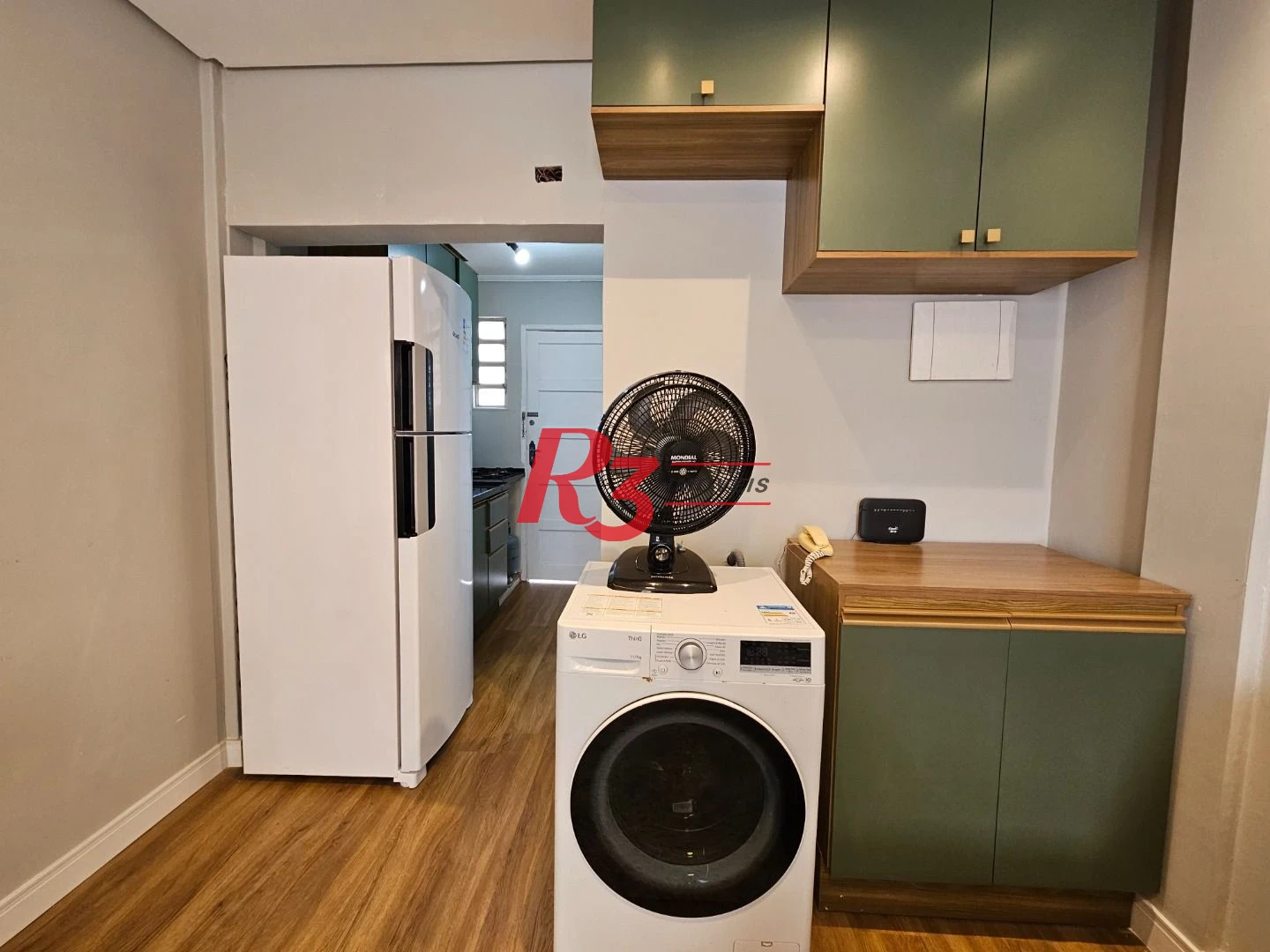 Studio com 1 dormitório à venda, 28 m² por R$ 380.000,00 - Gonzaga - Santos/SP