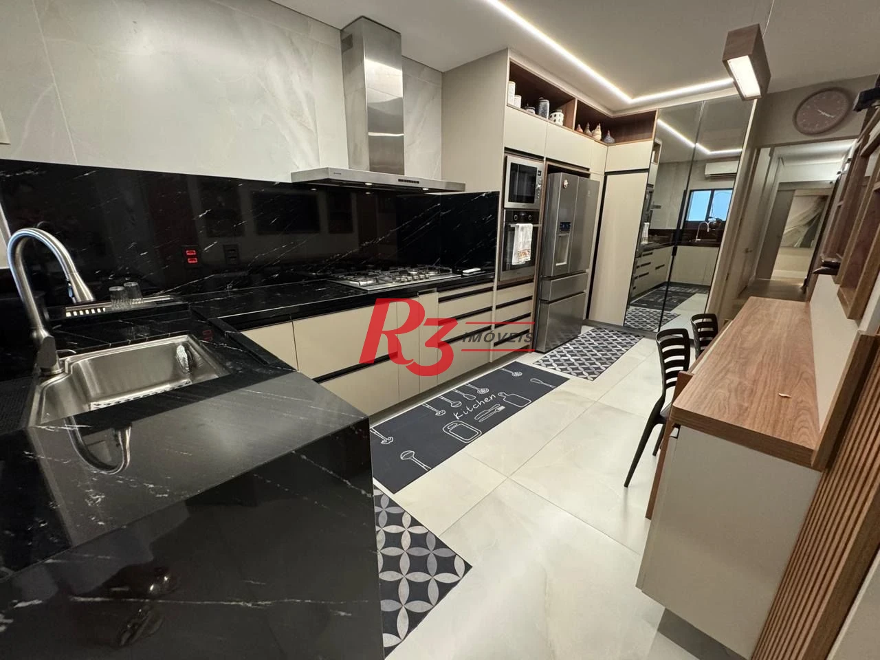 Apartamento com 2 dormitórios para alugar, 192 m² por R$ 24.674,70/mês - Aparecida - Santos/SP