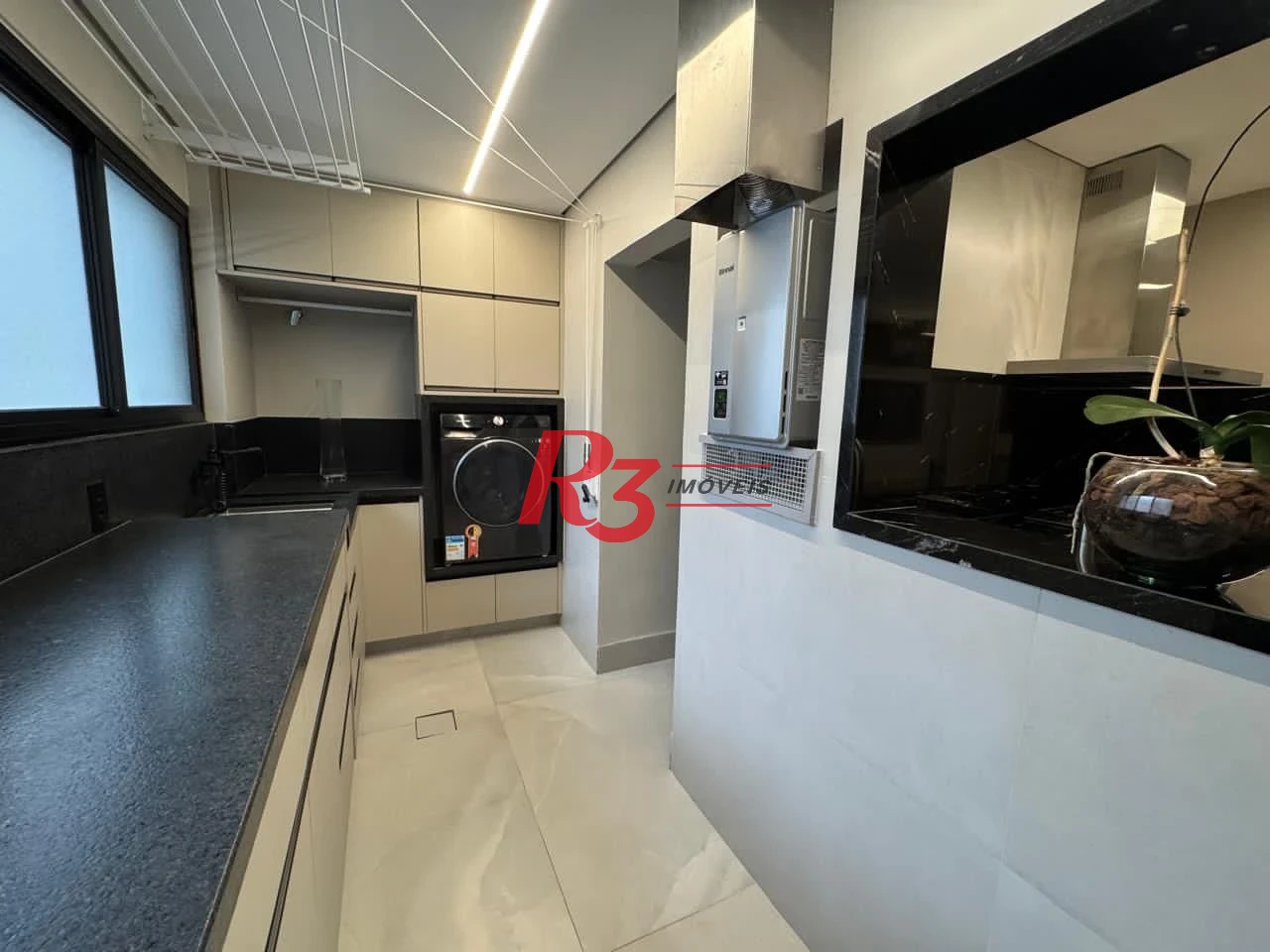 Apartamento com 2 dormitórios para alugar, 192 m² por R$ 24.674,70/mês - Aparecida - Santos/SP