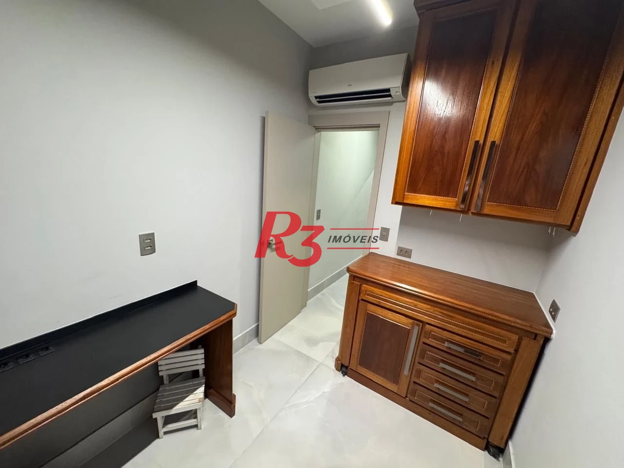 Apartamento com 2 dormitórios para alugar, 192 m² por R$ 24.674,70/mês - Aparecida - Santos/SP