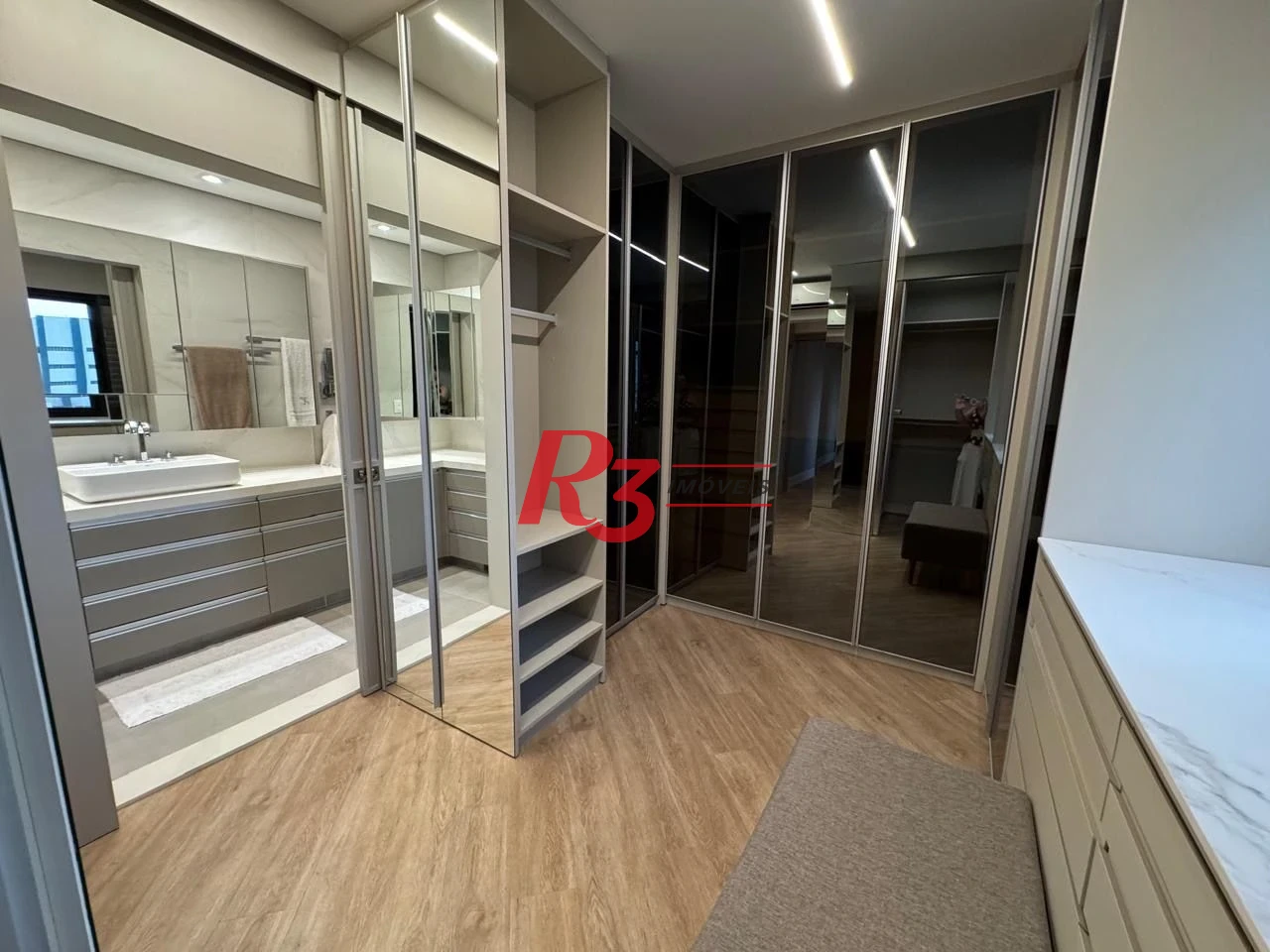 Apartamento com 2 dormitórios para alugar, 192 m² por R$ 24.674,70/mês - Aparecida - Santos/SP