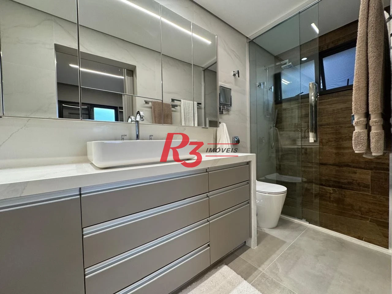 Apartamento com 2 dormitórios para alugar, 192 m² por R$ 24.674,70/mês - Aparecida - Santos/SP