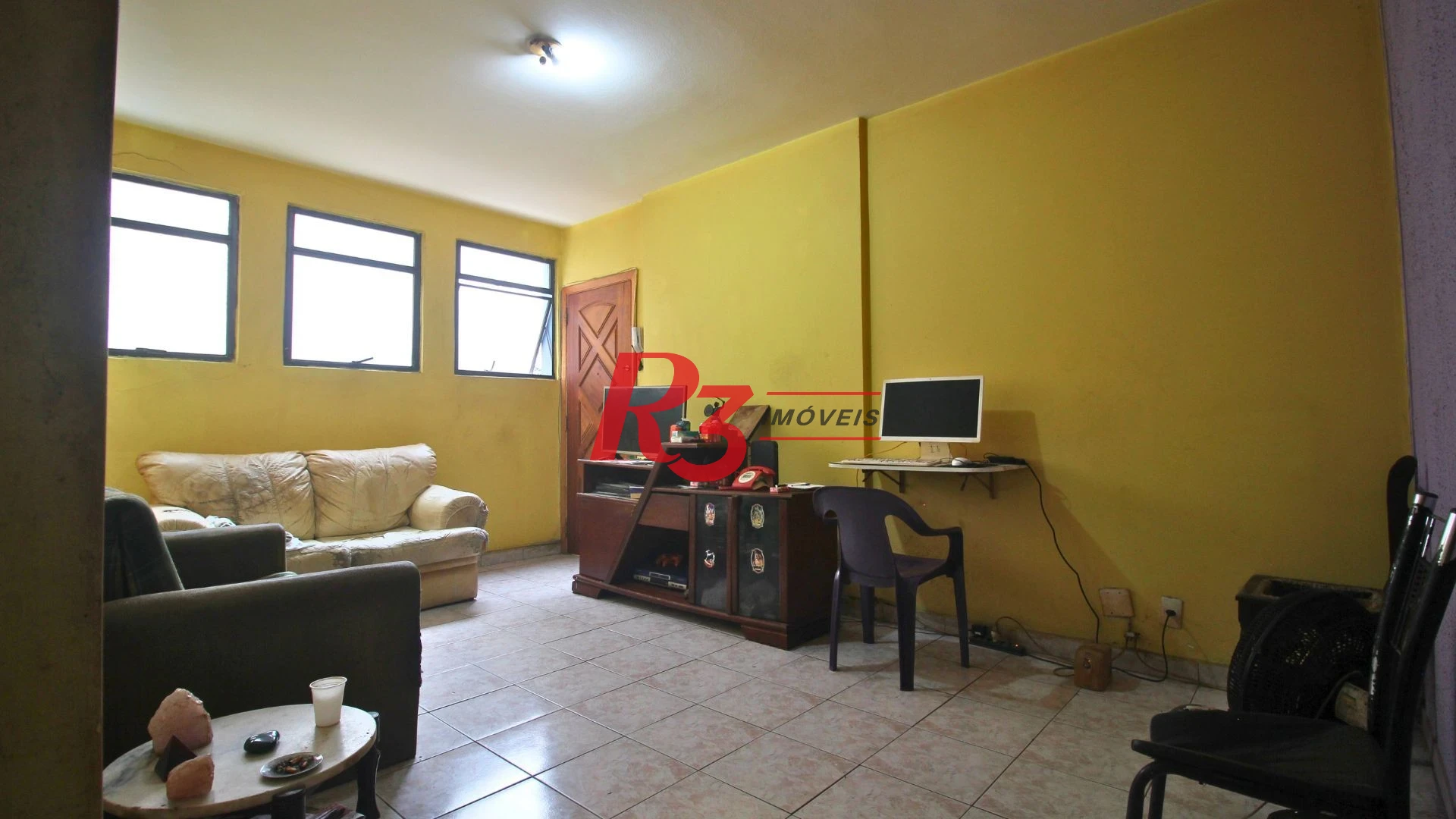 Apartamento com 2 dormitórios à venda, 82 m² por R$ 532.000,00 - Gonzaga - Santos/SP