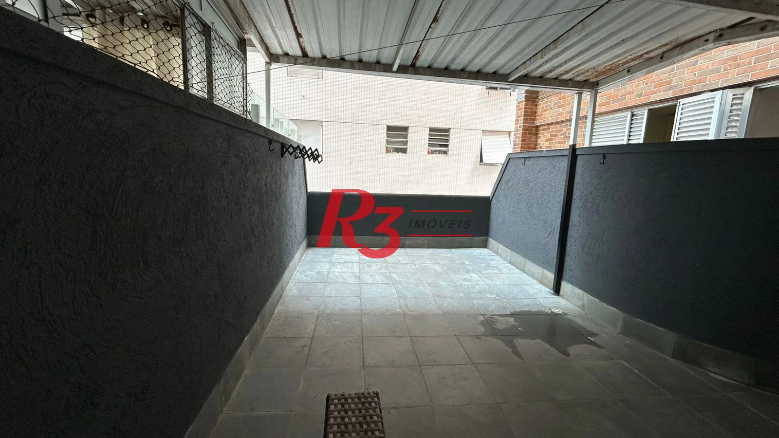 Apartamento com 1 dormitório para alugar, 58 m² por R$ 3.800,02/mês - Embaré - Santos/SP