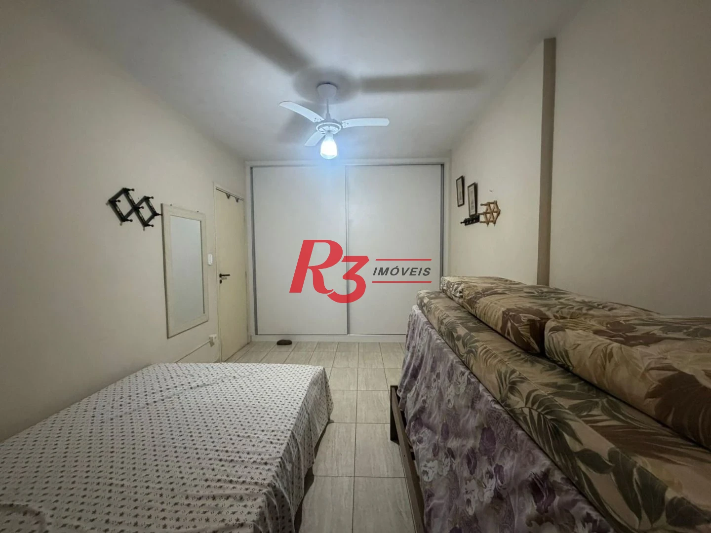 Apartamento com 1 dormitório para alugar, 58 m² por R$ 3.800,02/mês - Embaré - Santos/SP