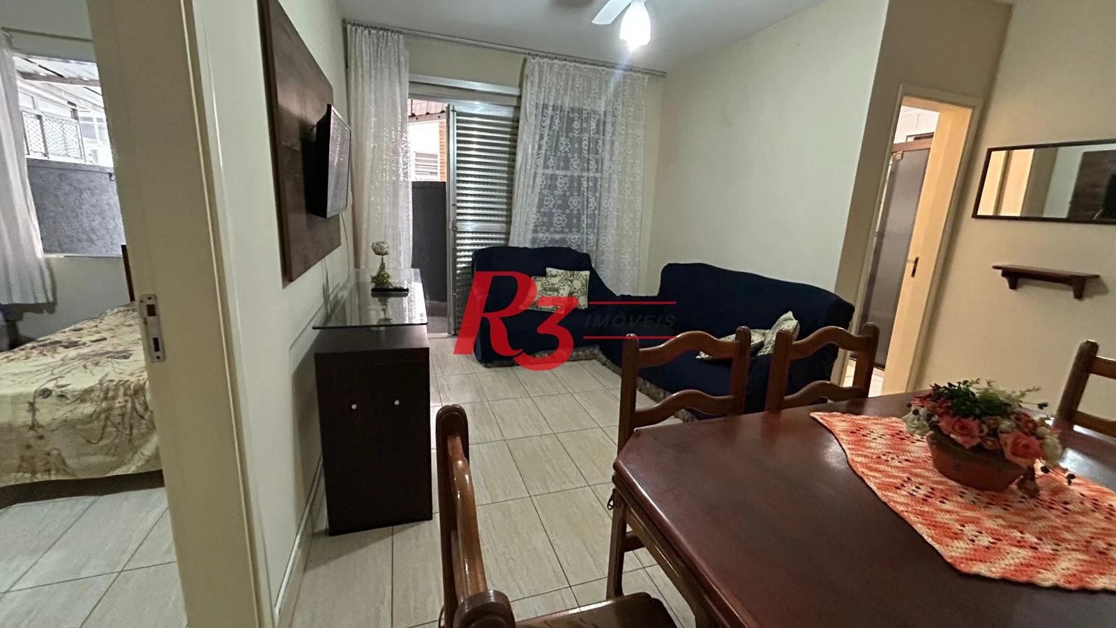 Apartamento com 1 dormitório para alugar, 58 m² por R$ 3.800,02/mês - Embaré - Santos/SP