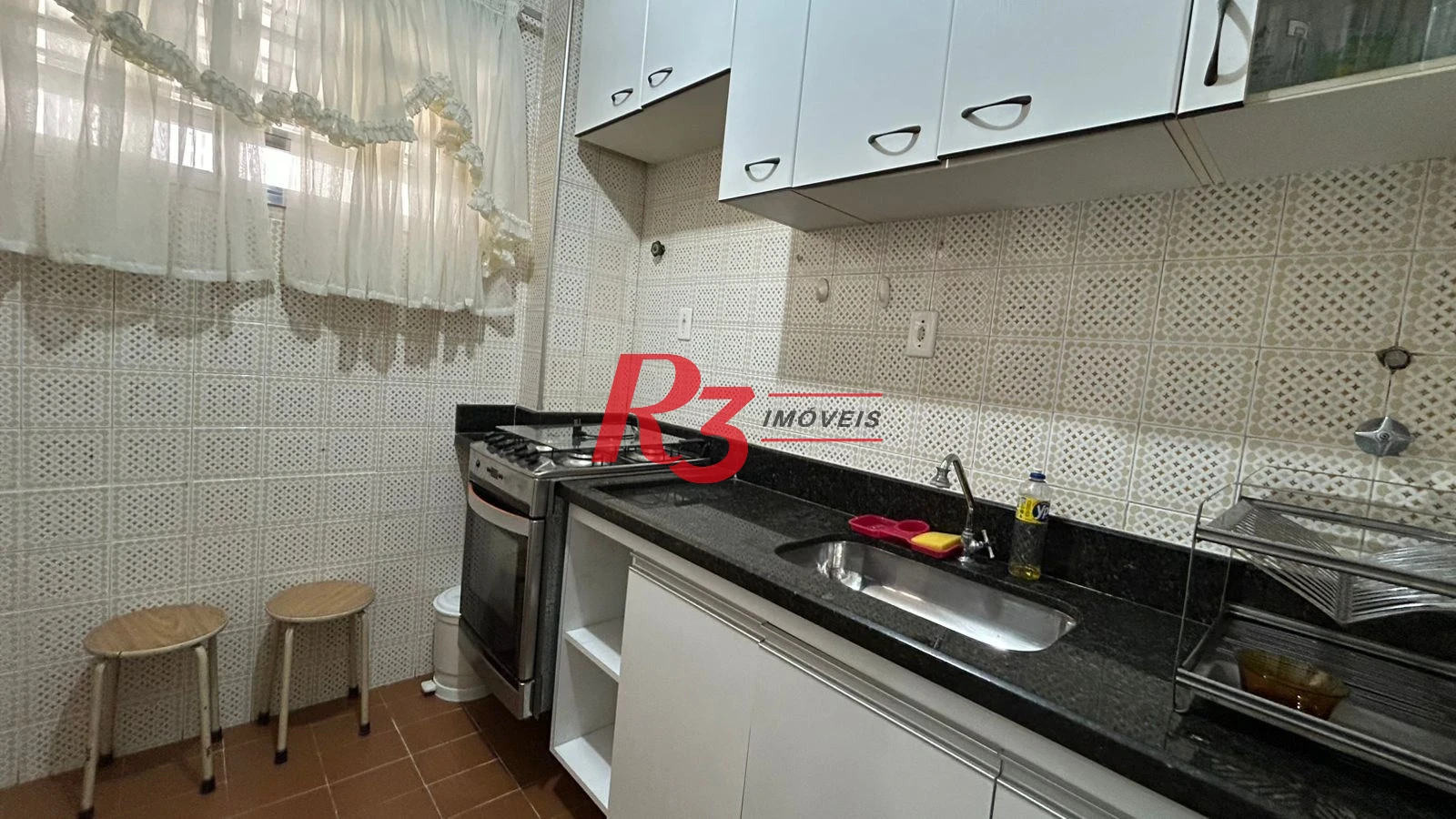 Apartamento com 1 dormitório para alugar, 58 m² por R$ 3.800,02/mês - Embaré - Santos/SP
