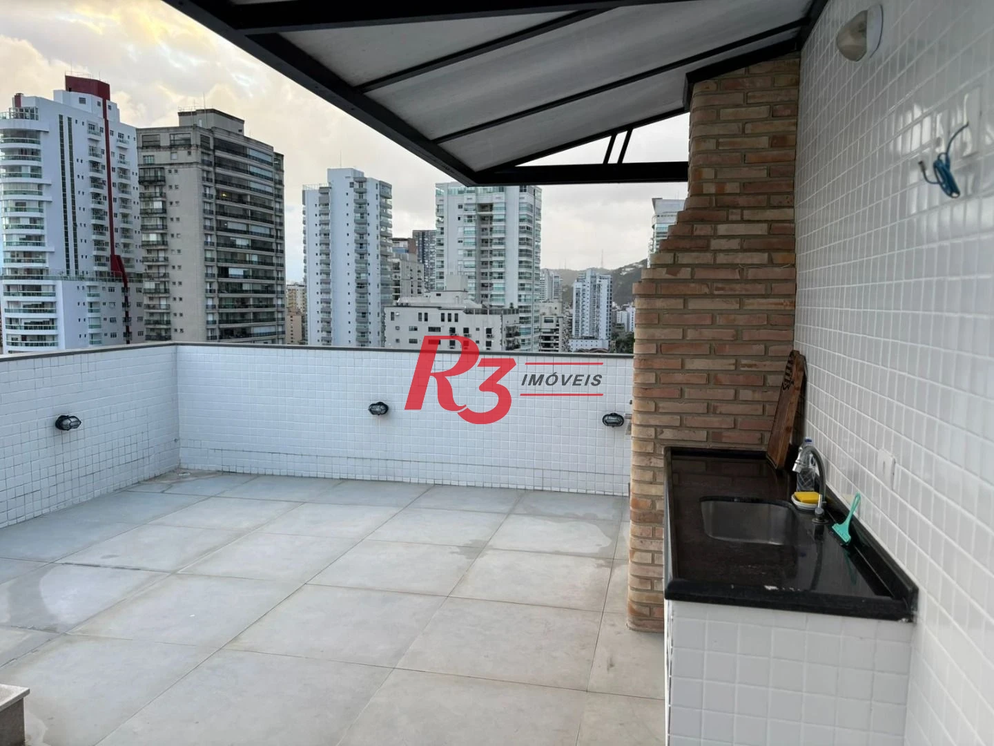 Apartamento Duplex com 2 dormitórios à venda, 187 m² por R$ 1.200.000,00 - Boqueirão - Santos/SP