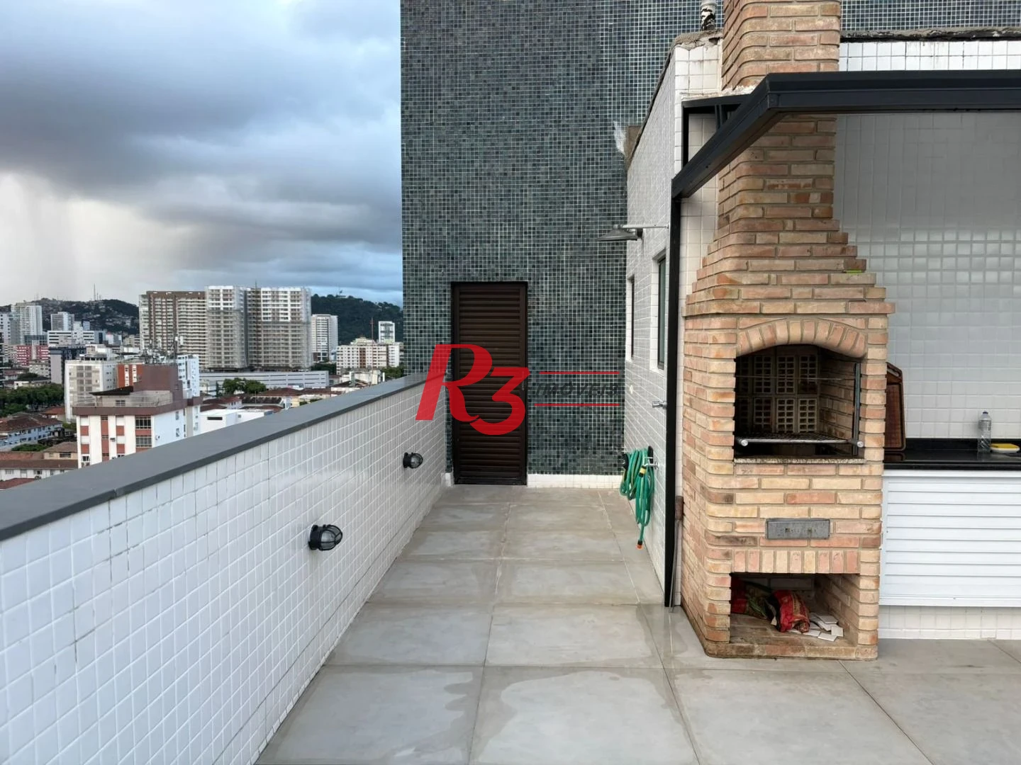Apartamento Duplex com 2 dormitórios à venda, 187 m² por R$ 1.200.000,00 - Boqueirão - Santos/SP