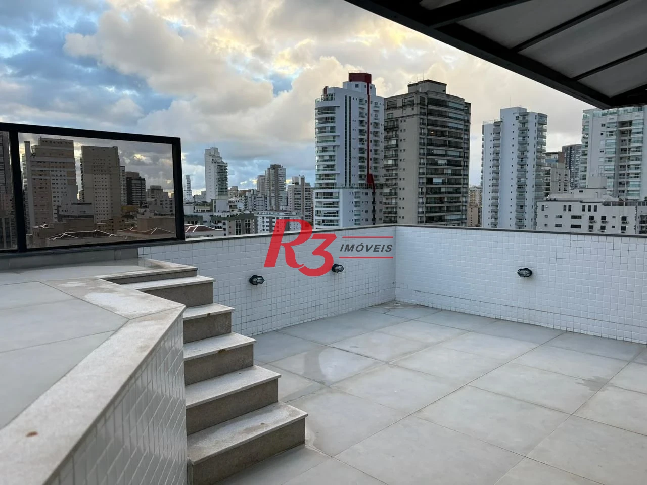 Apartamento Duplex com 2 dormitórios à venda, 187 m² por R$ 1.200.000,00 - Boqueirão - Santos/SP