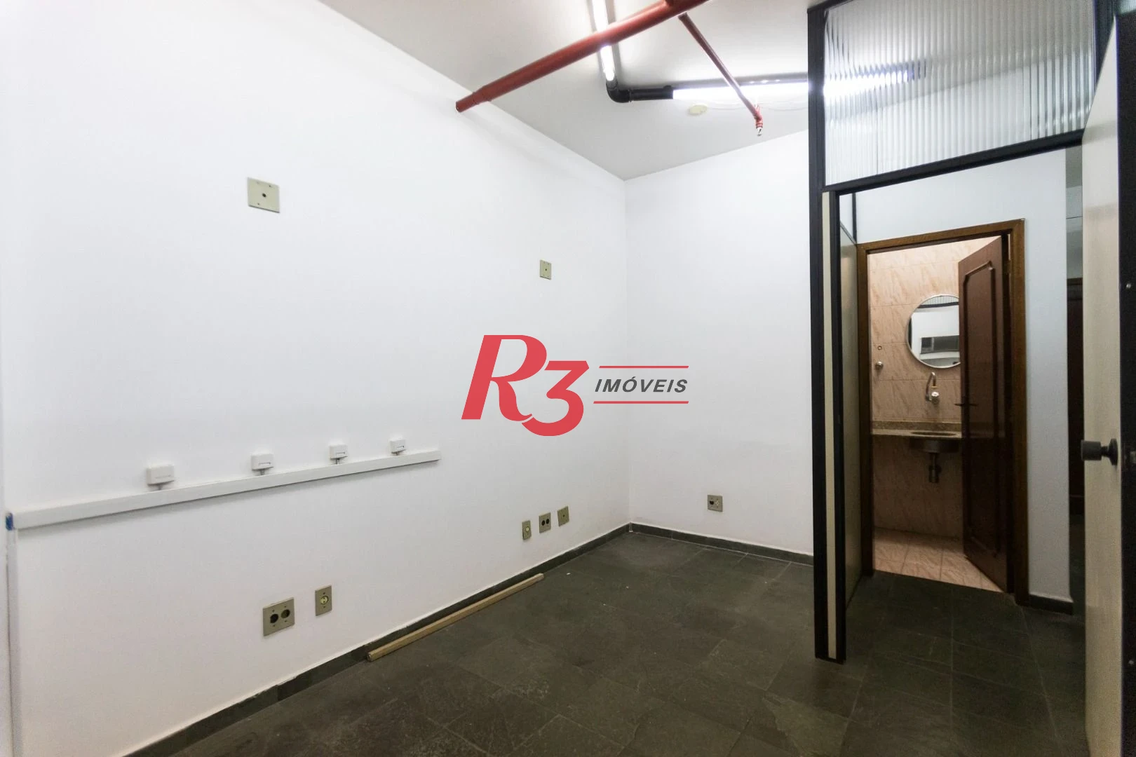 Sala para alugar, 72 m² por R$ 2.500,00/mês - Encruzilhada - Santos/SP