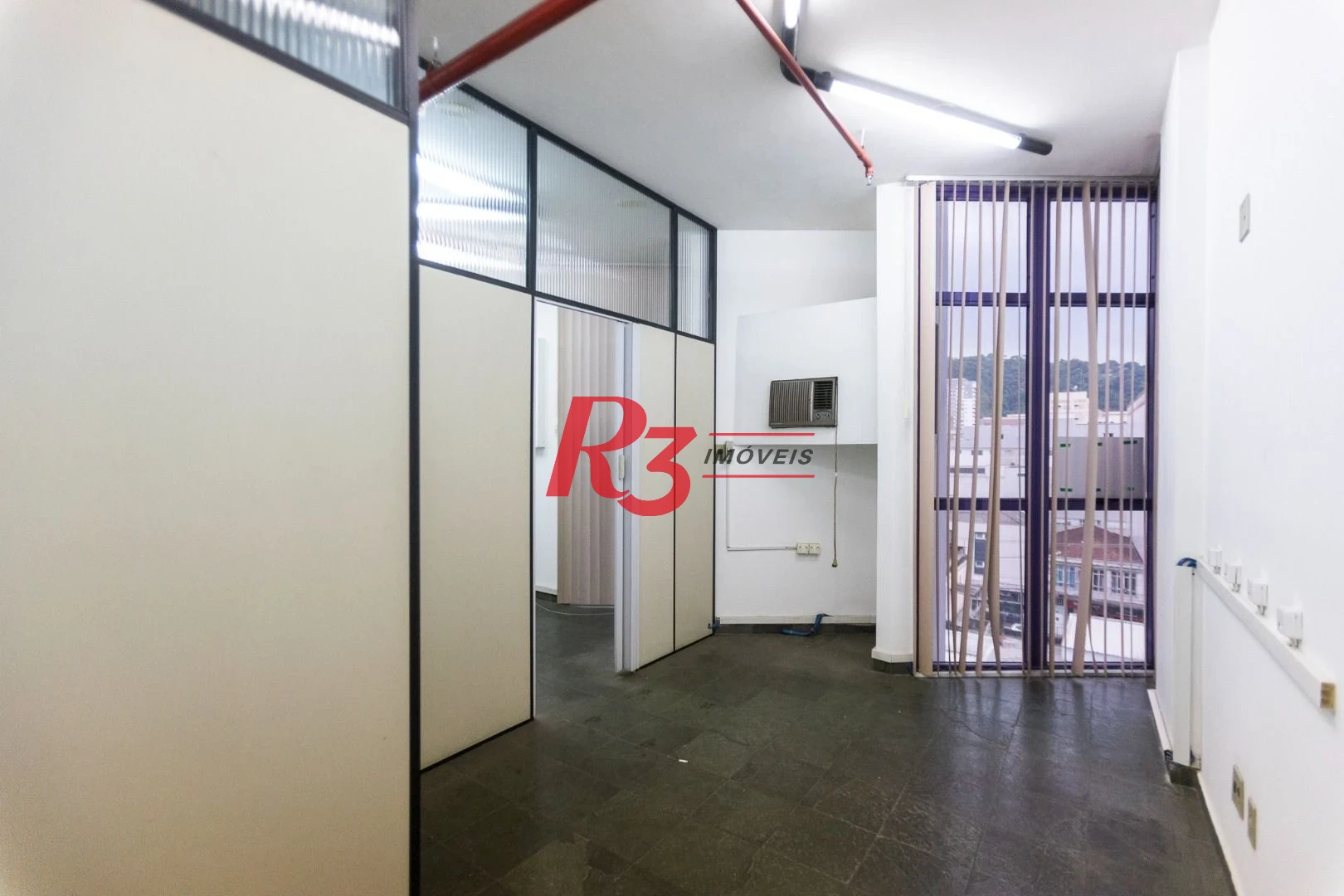 Sala para alugar, 72 m² por R$ 2.500,00/mês - Encruzilhada - Santos/SP