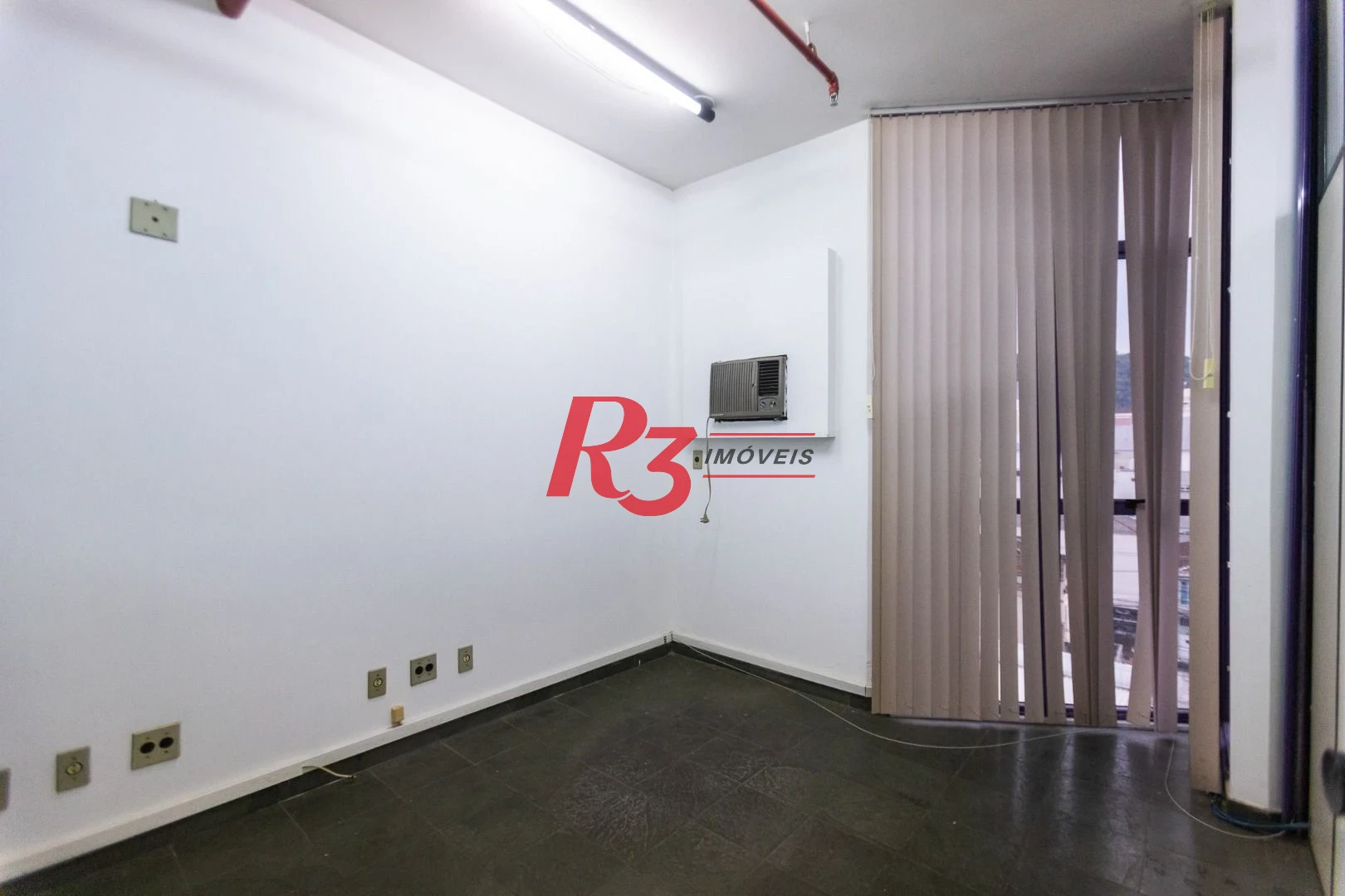 Sala para alugar, 72 m² por R$ 2.500,00/mês - Encruzilhada - Santos/SP