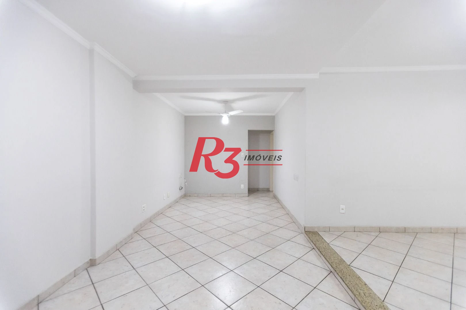 Apartamento com 3 dormitórios à venda, 144 m² por R$ 749.000,00 - Gonzaga - Santos/SP