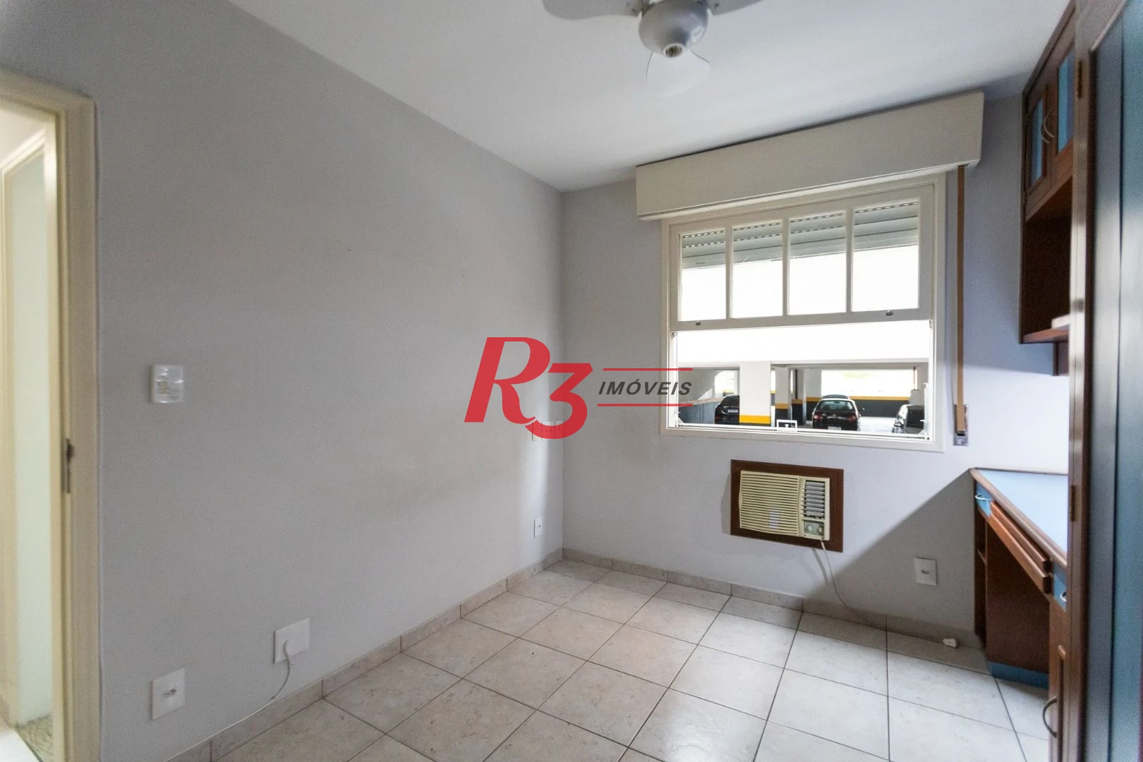 Apartamento com 3 dormitórios à venda, 144 m² por R$ 749.000,00 - Gonzaga - Santos/SP