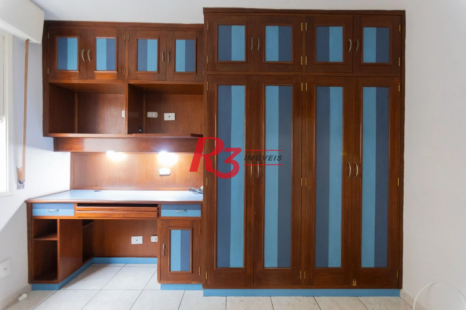 Apartamento com 3 dormitórios à venda, 144 m² por R$ 749.000,00 - Gonzaga - Santos/SP