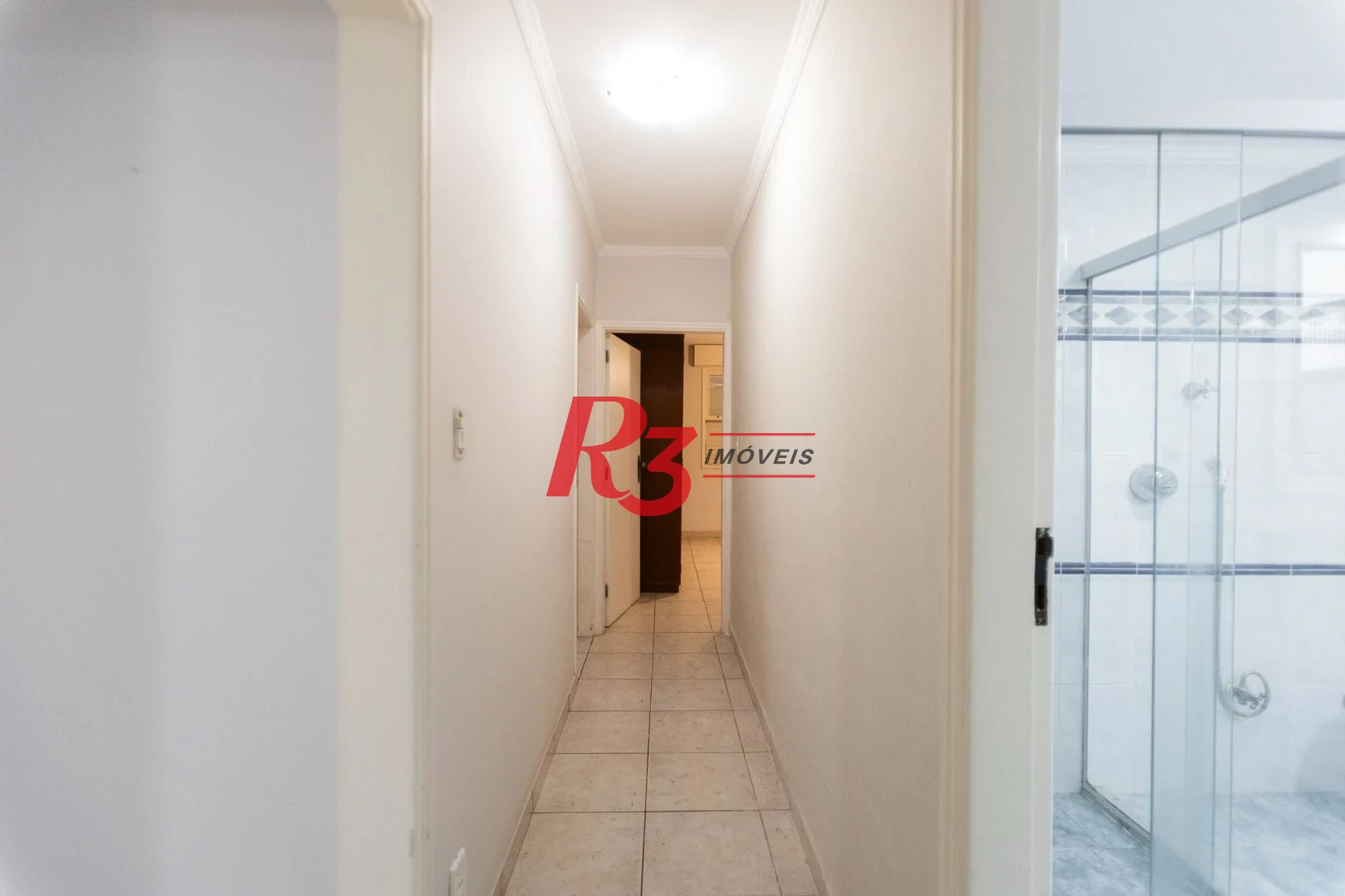 Apartamento com 3 dormitórios à venda, 144 m² por R$ 749.000,00 - Gonzaga - Santos/SP