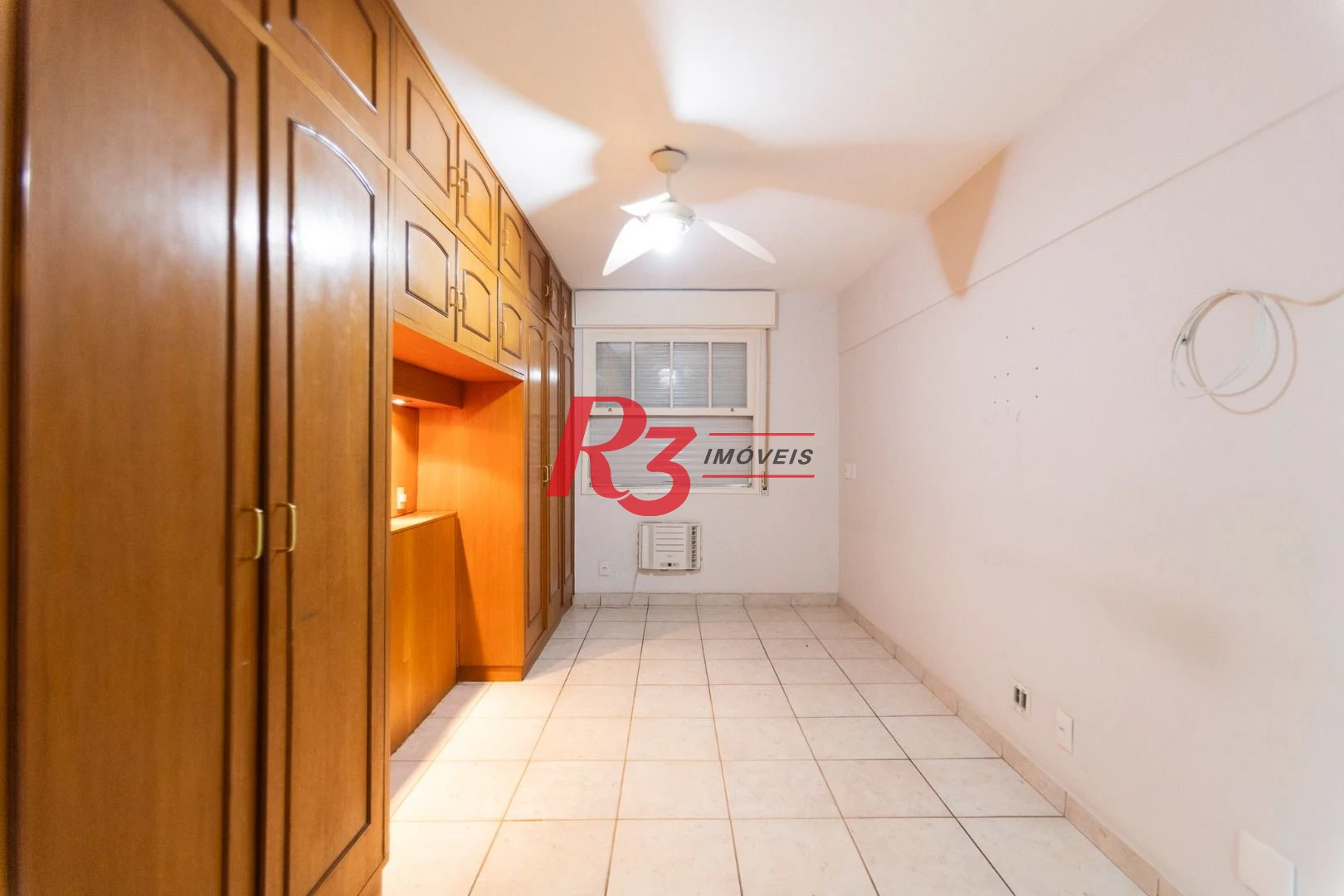 Apartamento com 3 dormitórios à venda, 144 m² por R$ 749.000,00 - Gonzaga - Santos/SP