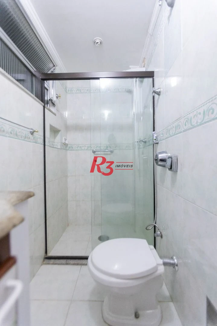 Apartamento com 3 dormitórios à venda, 144 m² por R$ 749.000,00 - Gonzaga - Santos/SP