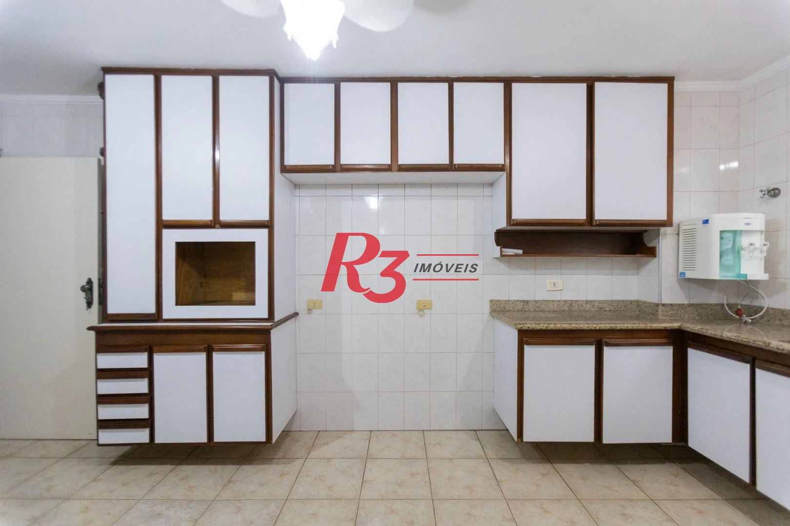 Apartamento com 3 dormitórios à venda, 144 m² por R$ 749.000,00 - Gonzaga - Santos/SP