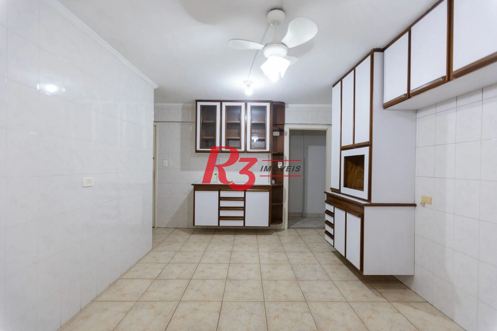 Apartamento com 3 dormitórios à venda, 144 m² por R$ 749.000,00 - Gonzaga - Santos/SP