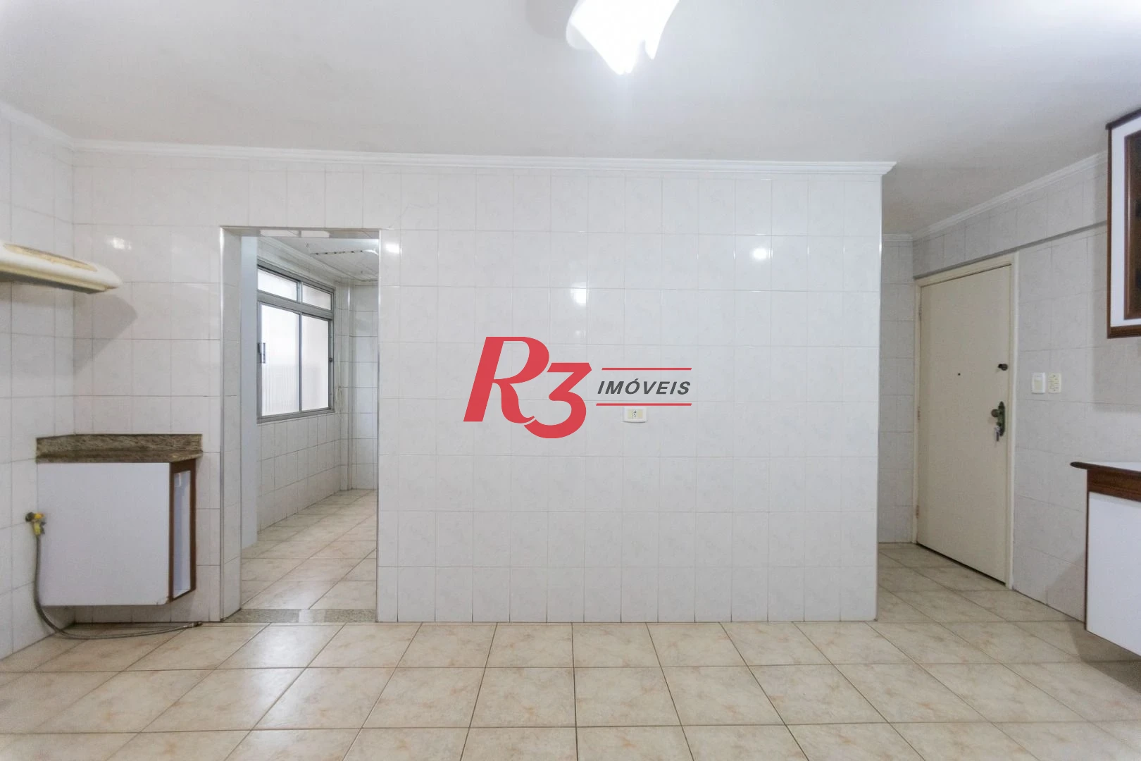 Apartamento com 3 dormitórios à venda, 144 m² por R$ 749.000,00 - Gonzaga - Santos/SP