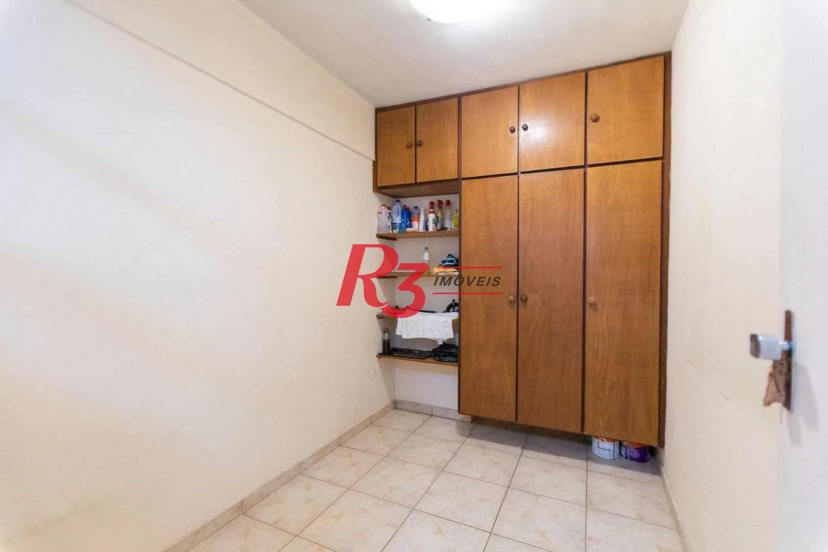 Apartamento com 3 dormitórios à venda, 144 m² por R$ 749.000,00 - Gonzaga - Santos/SP