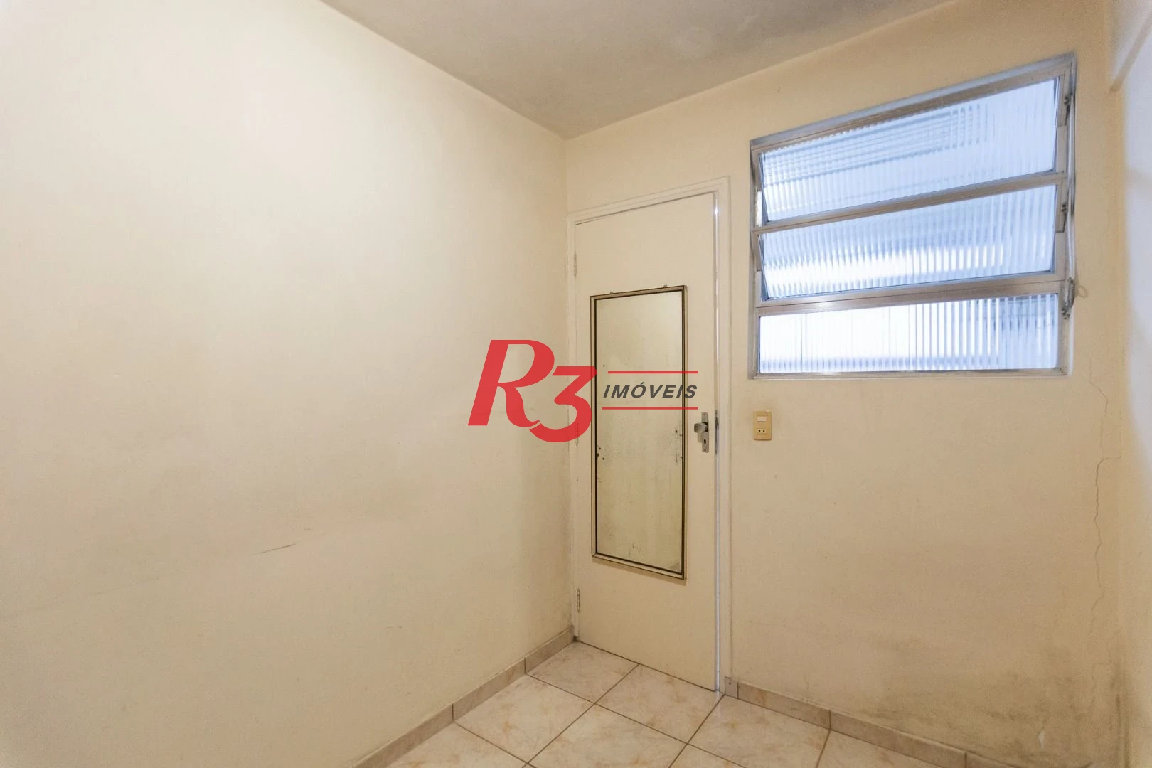 Apartamento com 3 dormitórios à venda, 144 m² por R$ 749.000,00 - Gonzaga - Santos/SP