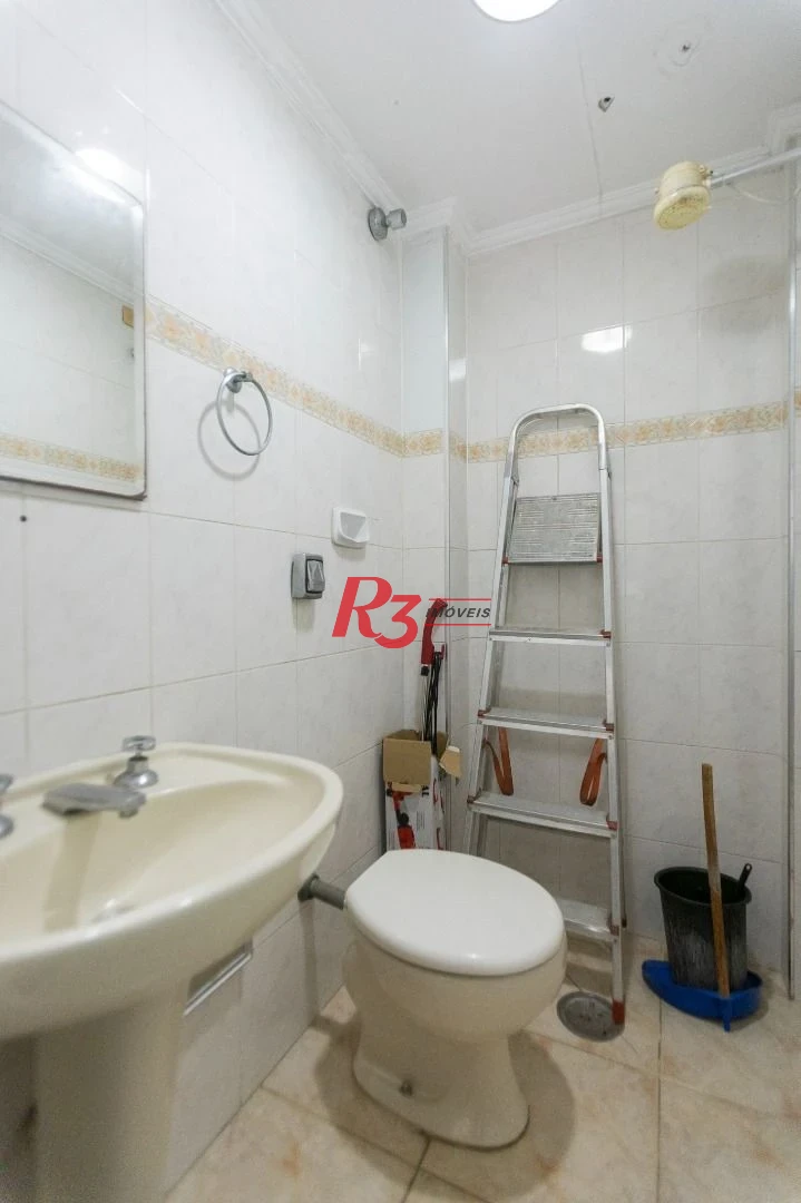 Apartamento com 3 dormitórios à venda, 144 m² por R$ 749.000,00 - Gonzaga - Santos/SP