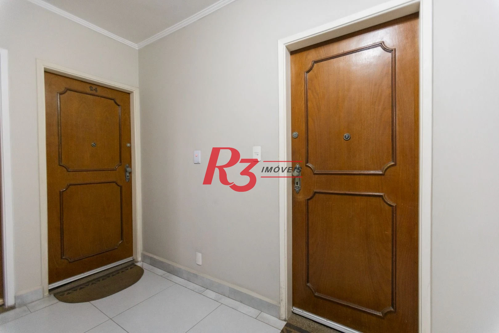 Apartamento com 3 dormitórios à venda, 144 m² por R$ 749.000,00 - Gonzaga - Santos/SP