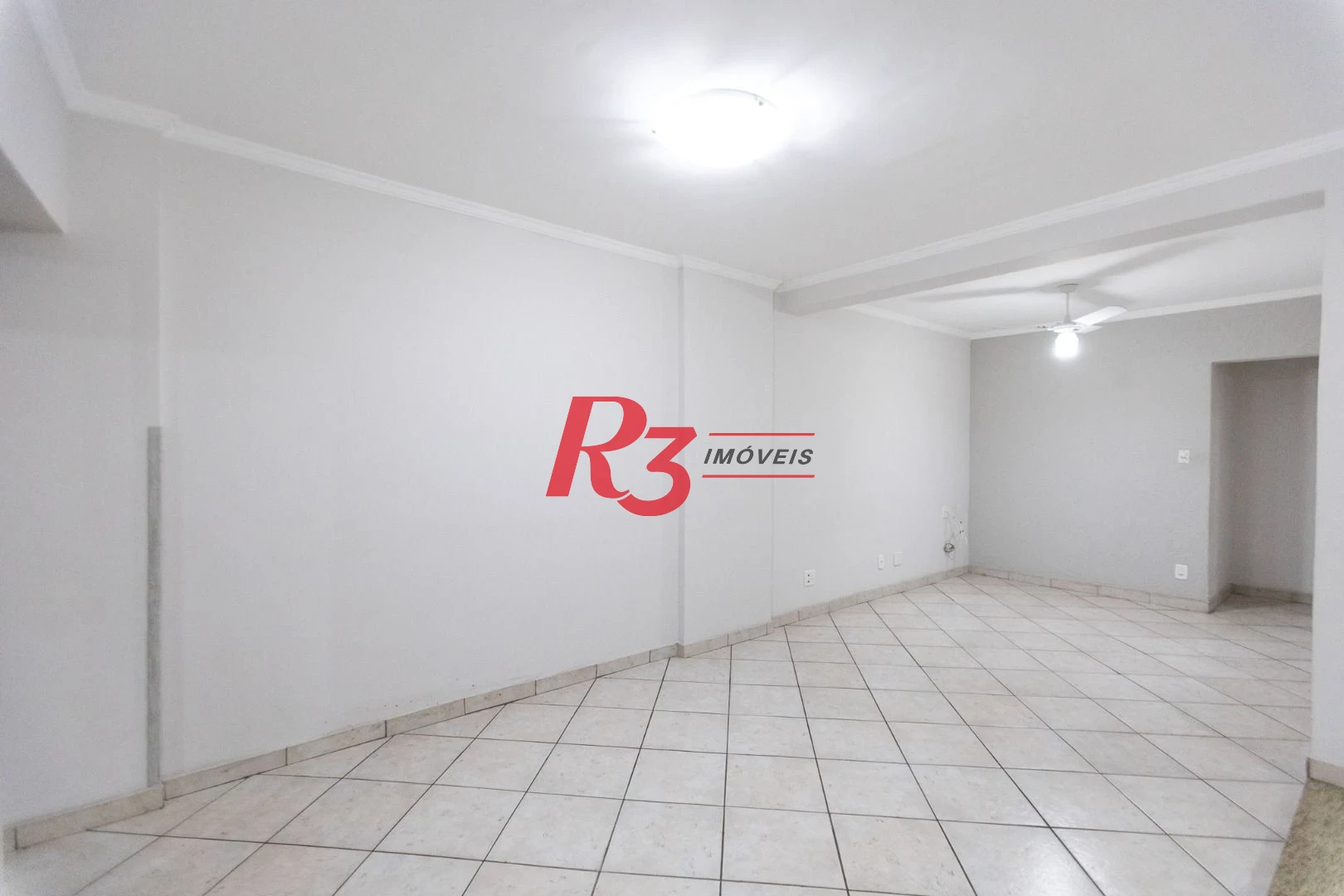 Apartamento com 3 dormitórios à venda, 144 m² por R$ 749.000,00 - Gonzaga - Santos/SP
